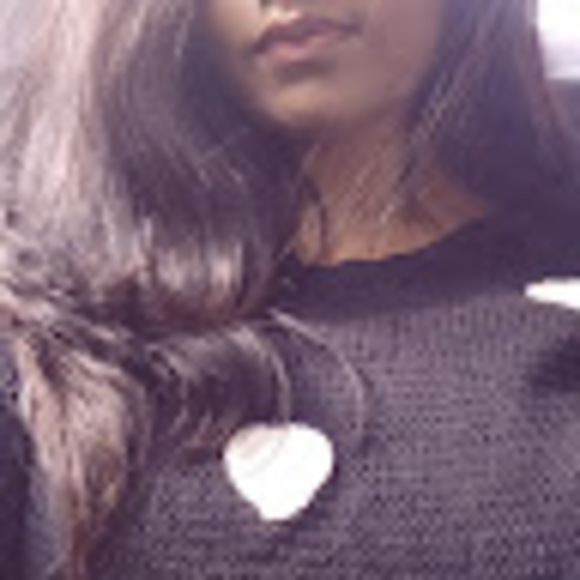 Meet your Posher, Keerthika - Picture 1 of 1